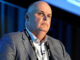 The barbell effect of analogue and digital trading
