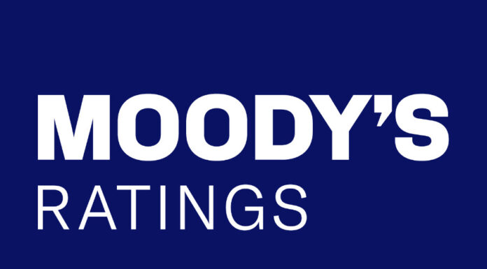 Moody’s strips US of its final triple-A