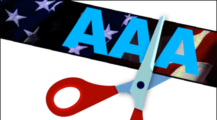 Moody’s strips US of its final triple-A