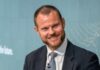 Bloomberg beefs up communications with cross-firm chatbots
