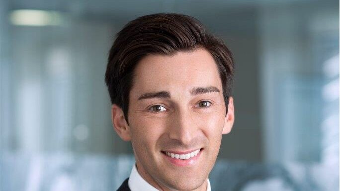 Investor Demand: Investors seek and reward customised asset management Investor Demand: Investors seek and reward customised asset management