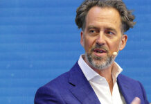 Axe throwing gets out of hand at FIX EMEA