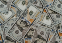 Weakening dollar plays havoc with sovereign bond values Weakening dollar plays havoc with sovereign bond values